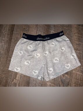 🌸 $10 SALE 🌸 abercrombie kids gray and navy logo-waist Girls' Shorts
